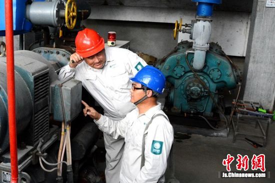 射阳县供电公司倾情服务黄沙港国家级中心渔港