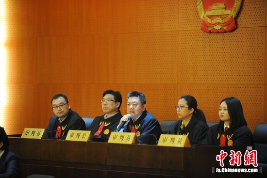 全国高校法庭辩论赛在南京举行 名校辩手激辩