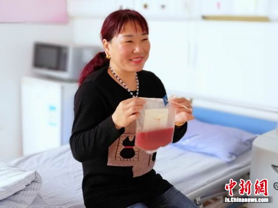 盐都首例女性捐献造血干细胞成功采集--中国新