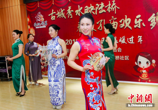 陆桥社区人口_打扫社区卫生图片(2)