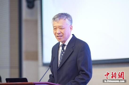 南京大学商学院举行40周年院庆大会