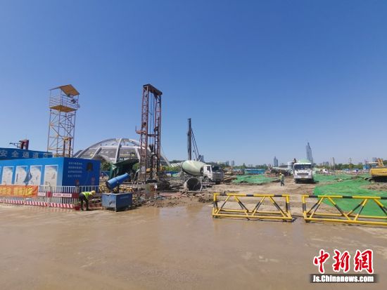 南京玄武区开展“工地精细化管理”巡查