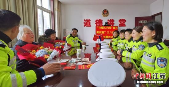 座谈会现场。徐轲 摄 座谈会现场。徐轲 摄