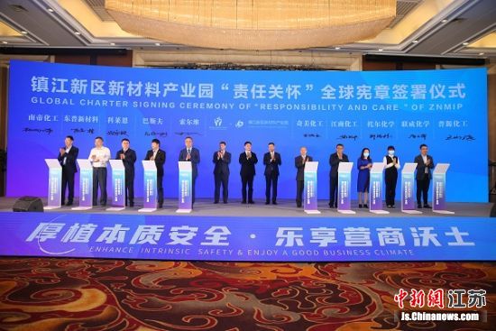 活动现场。黎明 摄 活动现场。黎明 摄