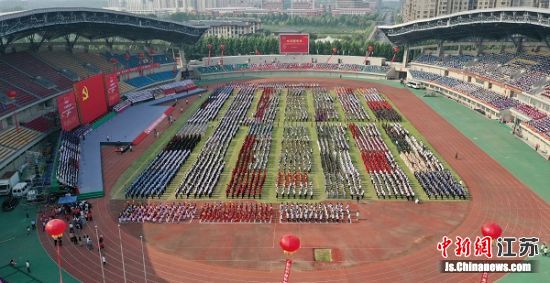 图为活动现场。丁华明摄 图为活动现场。丁华明摄