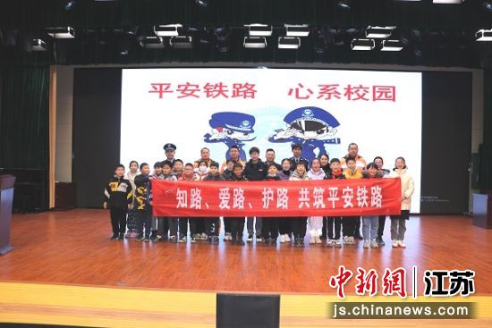 活动现场。 王召辉 摄 活动现场。 王召辉 摄