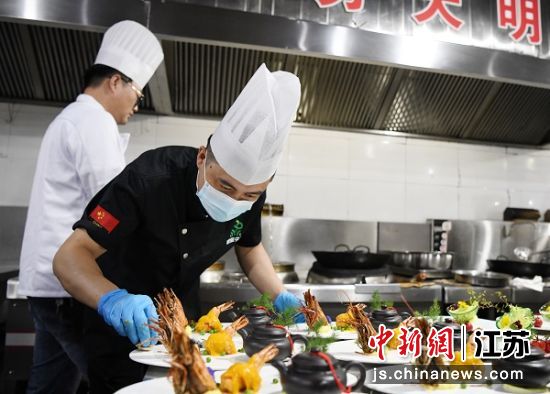 第八届杨侍生态美食节开幕——我国新闻网