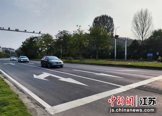 维修后的道路。南京江宁开发区供图 维修后的道路。南京江宁开发区供图