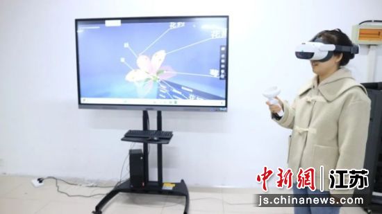 徐州一校园把VR归入教育 让学生走进沉溺式教育空间——我国新闻网