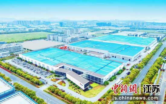 纽威数控智能工厂全景图。 轲晓渚摄 纽威数控智能工厂全景图。 轲晓渚摄