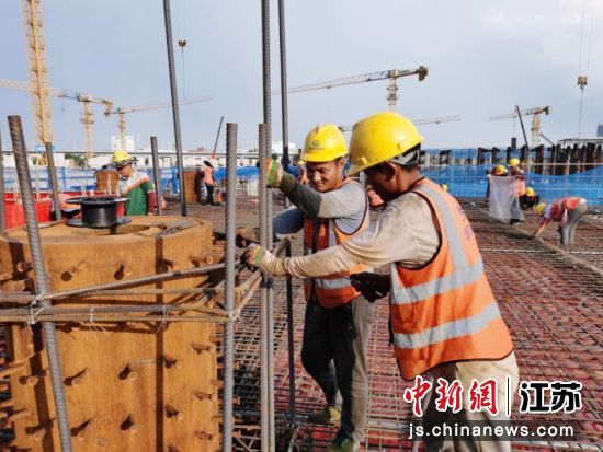 项目施工现场。陈博 摄 项目施工现场。陈博 摄