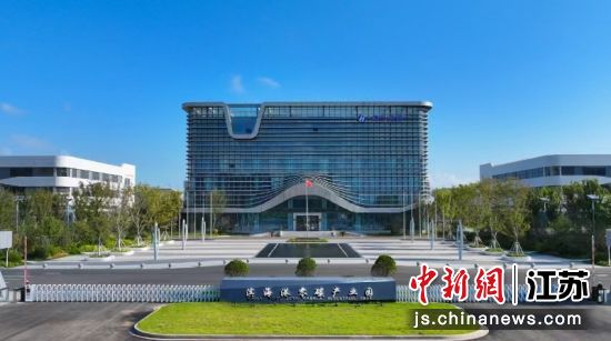 滨海港零碳产业园 陈其龙 摄 滨海港零碳产业园 陈其龙 摄