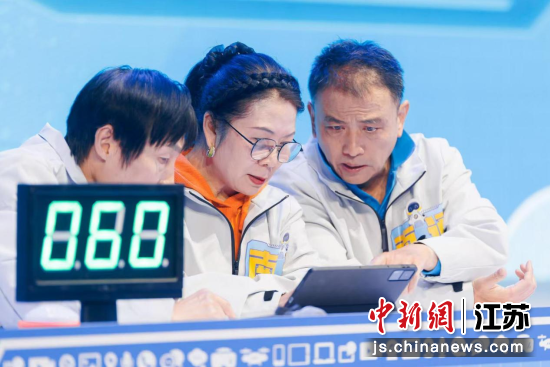 比赛现场。江苏省第三届“老年达人" 运用智能技术大赛主办方供图 比赛现场。江苏省第三届“老年达人" 运用智能技术大赛主办方供图
