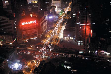 南京新街口出现大堵车