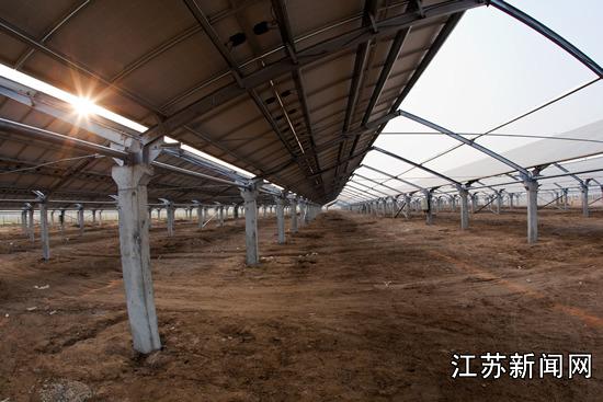世界最大单体生态农业屋顶光伏发电厂在丰县并