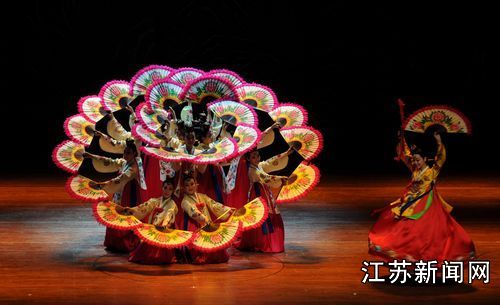 《阿里郎》韩国传统音乐舞蹈专场在徐州演出-