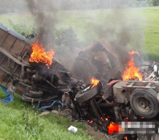 扬州高速公路发生重大车祸 致一人死亡多人受