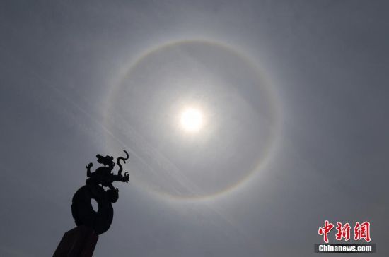 南京上空出现日晕景观--江苏新闻网